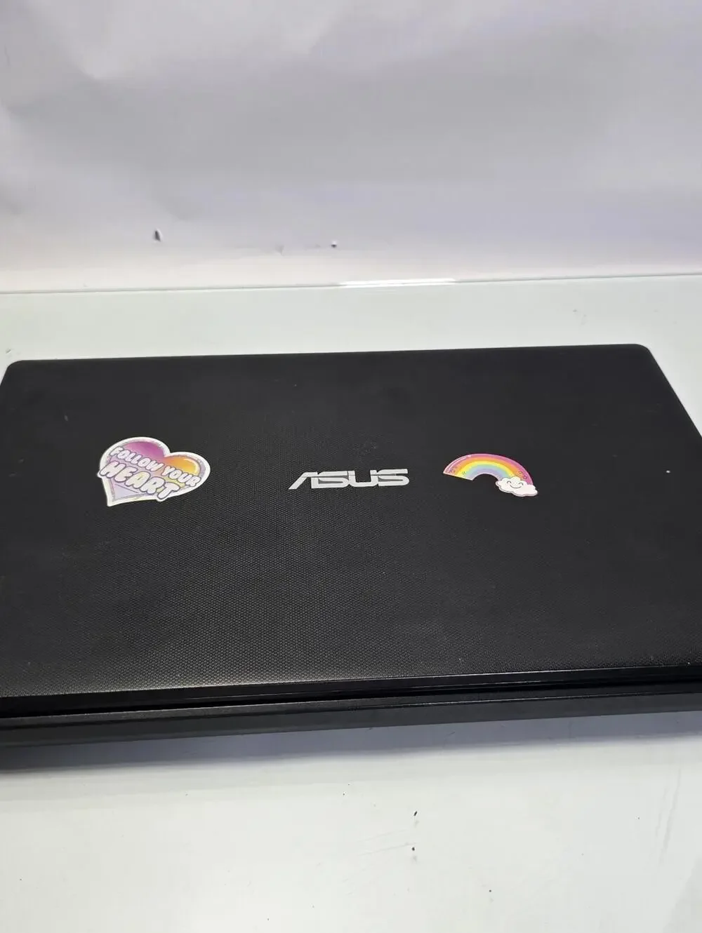 ASUS D550C Laptop Parts Repair Motherboard Screen Only No RAM HDD Drive
